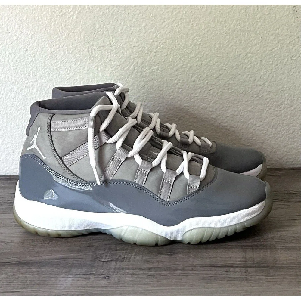Nike Air Jordan 11 Retro 2021 Men's Size 9.5 Cool Grey CT8012-005